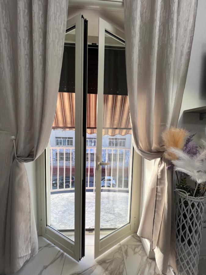 شقة La Casa Di Ale 69 نابولي المظهر الخارجي الصورة